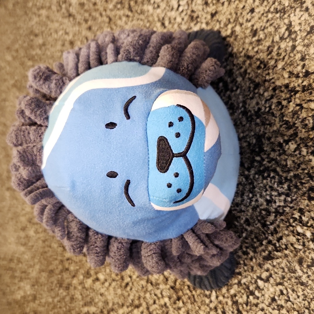 New Chenille Seal Pet with a Purpose w/BacLock by Norwex